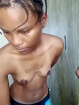 kelsie421 online show from 12-14-24, 06:02