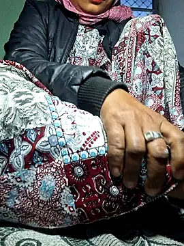 Priya Bong online show from 01-10-26, 04:58