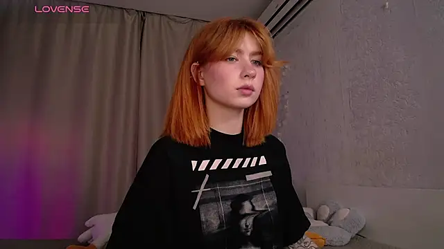 Evaa Moonn  online show from 11-10-25, 09:41