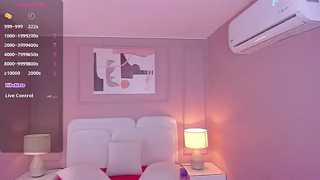 Danee 19  online show from 01-10-26, 02:08