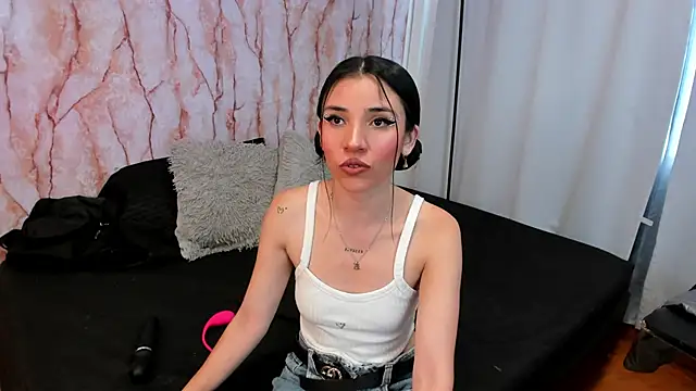 LILA ELLIOT online show from 12-12-24, 08:53