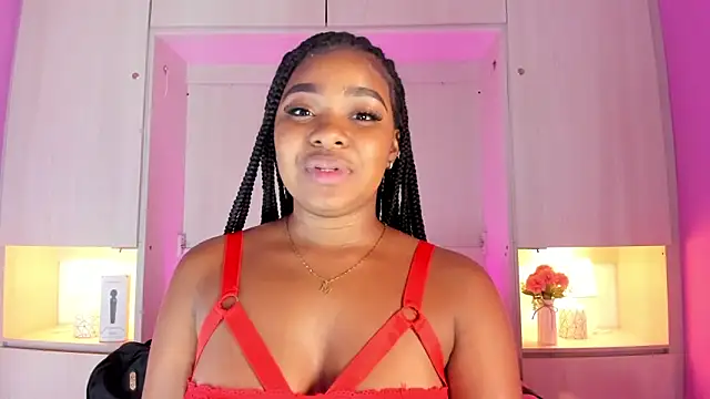 Snapshot of tamaraa_smiith chatting on 02-27-25, 05:58 tamaraa smiith online show from 02-27-25, 05:58