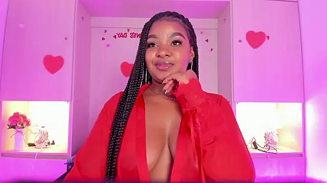 Snapshot of tamaraa_smiith chatting on 03-05-25, 02:56 tamaraa smiith online show from 03-05-25, 02:56