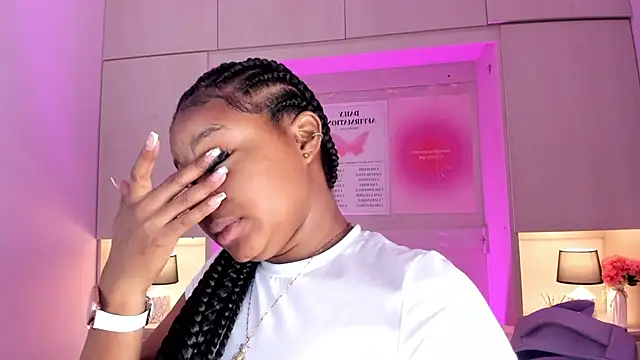 tamaraa smiith online show from 09-28-25, 01:05