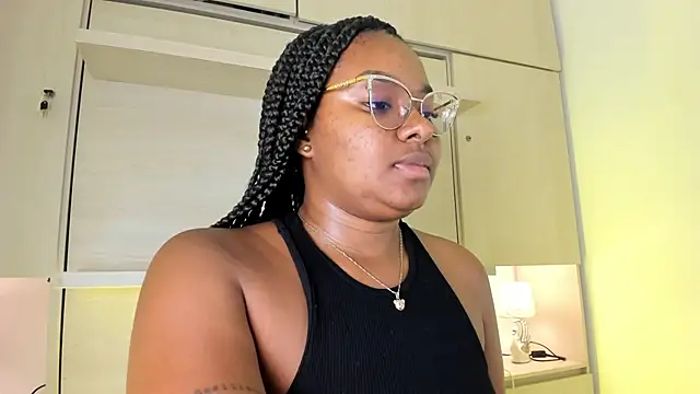 tamaraa smiith online show from 05-21-26, 08:16