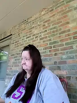 Bayou Woman68 online show from 10-14-25, 03:35