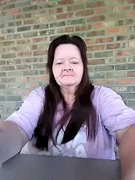 Bayou Woman68 online show from 11-07-25, 07:14