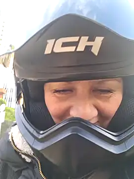 Snapshot of Sussy50 chatting on 03-16-25, 12:11 Sussy50 online show from 03-16-25, 12:11