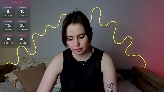 Aisha Riley online show from 03-21-25, 12:39