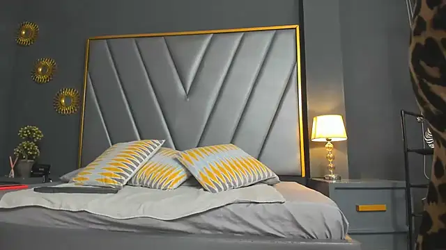 BrendaAdams  online show from 02-21-25, 11:01