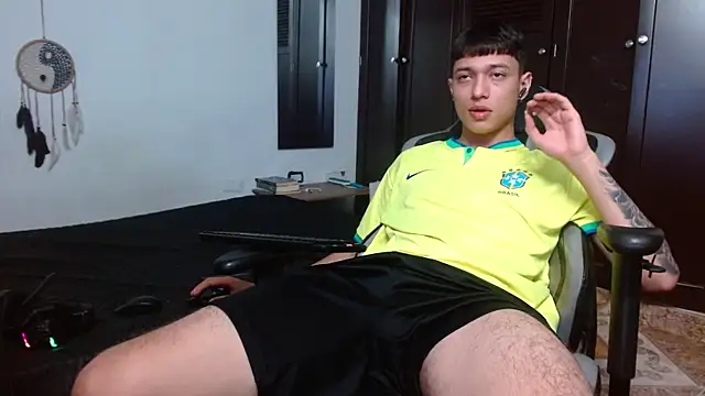 aaron blug online show from 02-07-25, 07:07