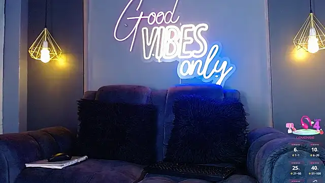 Snapshot of LOLIITA__LOVE chatting on 02-12-26, 06:03 LOLIITA LOVE online show from 02-12-26, 06:03