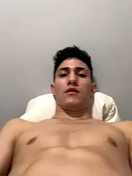 kennay777 online show from 10-30-25, 02:46