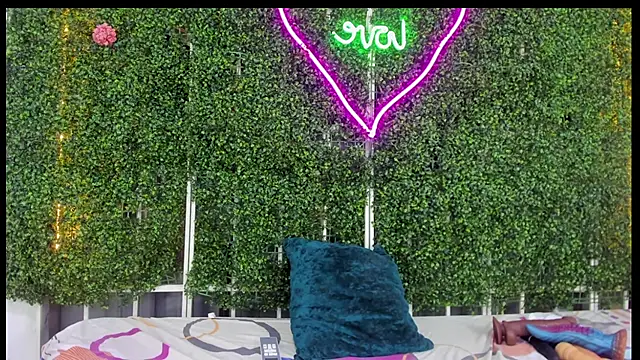 emy 0 online show from 03-14-25, 08:10