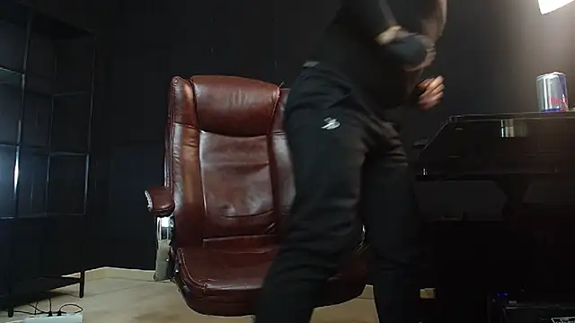 JackEthann online show from 12-27-24, 06:24