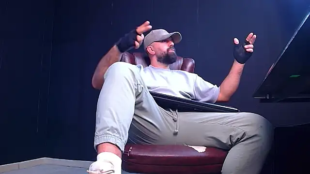 JackEthann online show from 09-17-25, 04:47