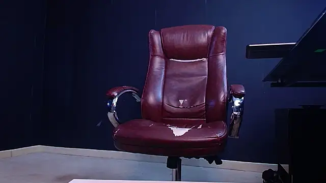 JackEthann online show from 10-17-25, 05:10