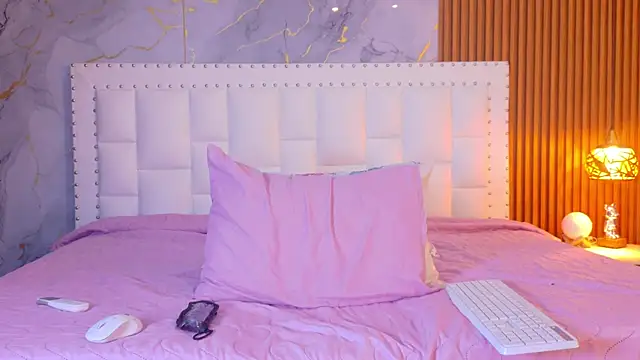 Snapshot of indianschoolgirl chatting on 03-21-26, 07:50 indianschoolgirl online show from 03-21-26, 07:50