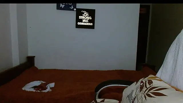 Snapshot of carolinemiller7 chatting on 01-10-25, 11:11 carolinemiller7 online show from 01-10-25, 11:11