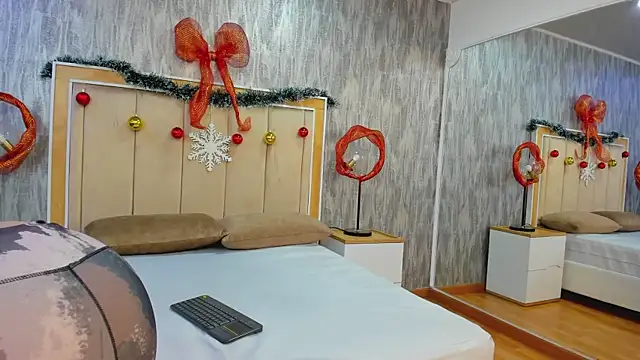 AshleeyPrincess online show from 12-22-25, 01:41