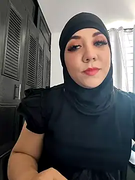 Snapshot of AmbarBurhan chatting on 12-12-24, 03:37 AmbarBurhan online show from 12-12-24, 03:37