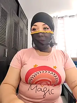 Snapshot of AmbarBurhan chatting on 12-17-24, 02:44 AmbarBurhan online show from 12-17-24, 02:44