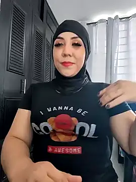 Snapshot of AmbarBurhan chatting on 12-23-24, 07:20 AmbarBurhan online show from 12-23-24, 07:20