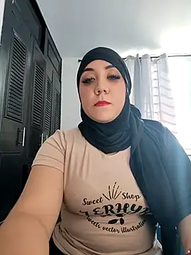 Snapshot of AmbarBurhan chatting on 12-28-24, 07:43 AmbarBurhan online show from 12-28-24, 07:43