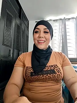 Snapshot of AmbarBurhan chatting on 12-30-24, 07:21 AmbarBurhan online show from 12-30-24, 07:21