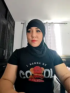 Snapshot of AmbarBurhan chatting on 01-04-25, 03:28 AmbarBurhan online show from 01-04-25, 03:28