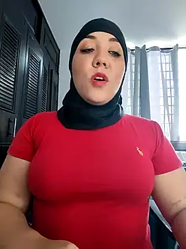 Snapshot of AmbarBurhan chatting on 01-08-25, 06:41 AmbarBurhan online show from 01-08-25, 06:41