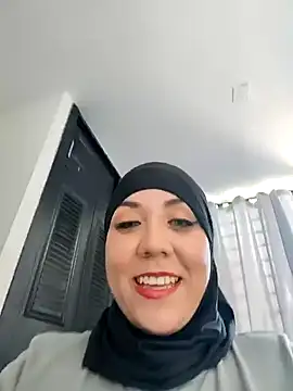 Snapshot of AmbarBurhan chatting on 01-10-25, 03:58 AmbarBurhan online show from 01-10-25, 03:58