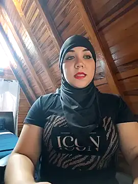 Snapshot of AmbarBurhan chatting on 01-18-25, 03:16 AmbarBurhan online show from 01-18-25, 03:16