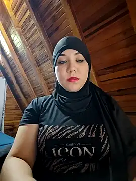 Snapshot of AmbarBurhan chatting on 01-18-25, 06:21 AmbarBurhan online show from 01-18-25, 06:21