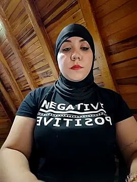 Snapshot of AmbarBurhan chatting on 01-27-25, 07:35 AmbarBurhan online show from 01-27-25, 07:35