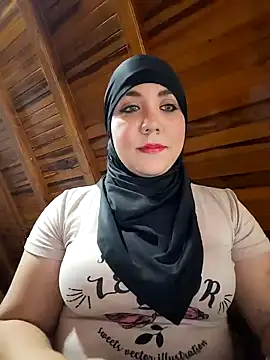 Snapshot of AmbarBurhan chatting on 02-10-25, 03:53 AmbarBurhan online show from 02-10-25, 03:53