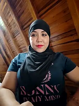 Snapshot of AmbarBurhan chatting on 02-18-25, 07:19 AmbarBurhan online show from 02-18-25, 07:19