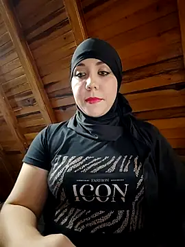 Snapshot of AmbarBurhan chatting on 02-22-25, 06:19 AmbarBurhan online show from 02-22-25, 06:19