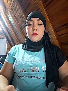 Snapshot of AmbarBurhan chatting on 02-27-25, 03:59 AmbarBurhan online show from 02-27-25, 03:59