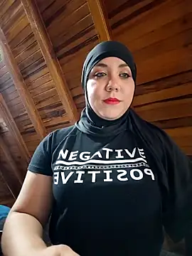 Snapshot of AmbarBurhan chatting on 03-04-25, 04:20 AmbarBurhan online show from 03-04-25, 04:20