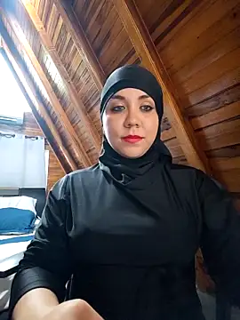 Snapshot of AmbarBurhan chatting on 03-08-25, 07:09 AmbarBurhan online show from 03-08-25, 07:09