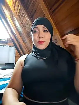 Snapshot of AmbarBurhan chatting on 03-12-25, 06:55 AmbarBurhan online show from 03-12-25, 06:55