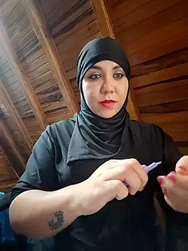 Snapshot of AmbarBurhan chatting on 03-15-25, 06:21 AmbarBurhan online show from 03-15-25, 06:21