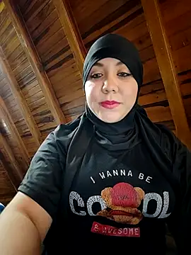 Snapshot of AmbarBurhan chatting on 03-18-25, 04:04 AmbarBurhan online show from 03-18-25, 04:04