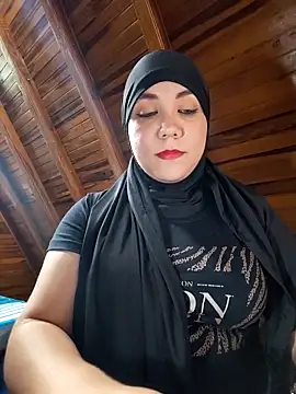 Snapshot of AmbarBurhan chatting on 03-21-25, 04:18 AmbarBurhan online show from 03-21-25, 04:18