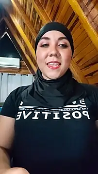 Snapshot of AmbarBurhan chatting on 09-23-25, 03:59 AmbarBurhan online show from 09-23-25, 03:59