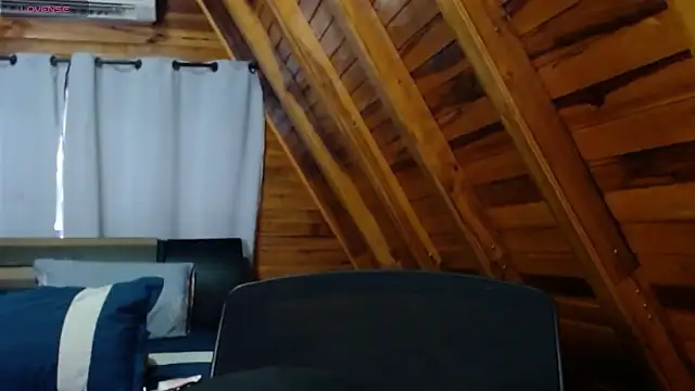 Snapshot of AmbarBurhan chatting on 10-09-25, 05:55 AmbarBurhan online show from 10-09-25, 05:55