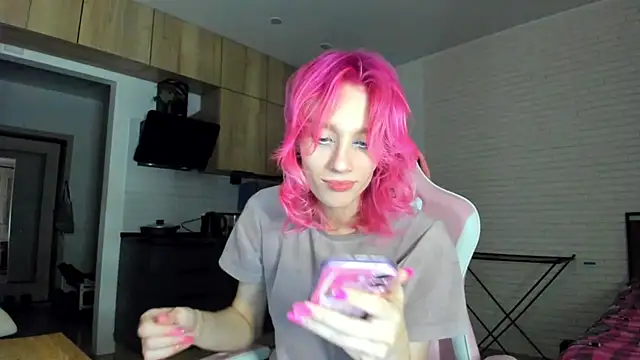 Snapshot of _Alice_Kitty chatting on 03-06-26, 08:05 Alice Kitty online show from 03-06-26, 08:05