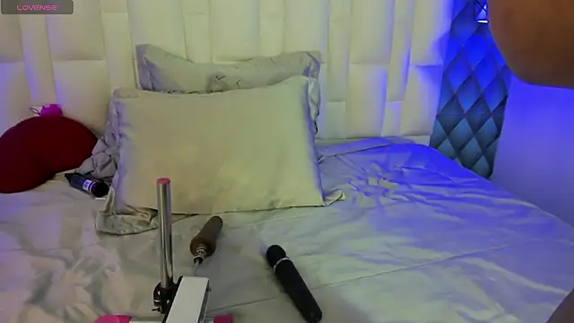 Abbyadams online show from 01-18-25, 02:14