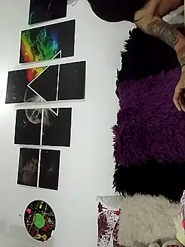 baby liz01 online show from 10-05-25, 09:13